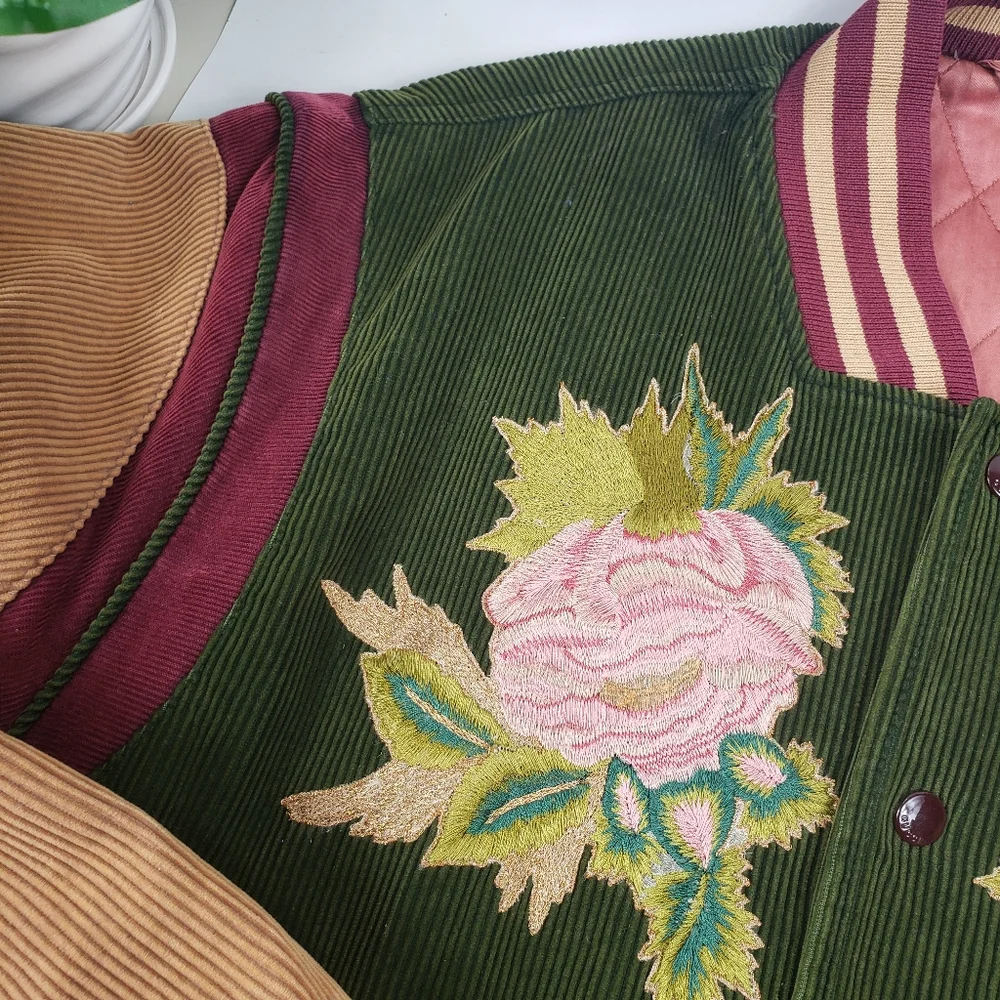 Gucci Bomber Tiger Modern Future Corduroy Mad Cat Green Tan Varsity Y2K Vintage